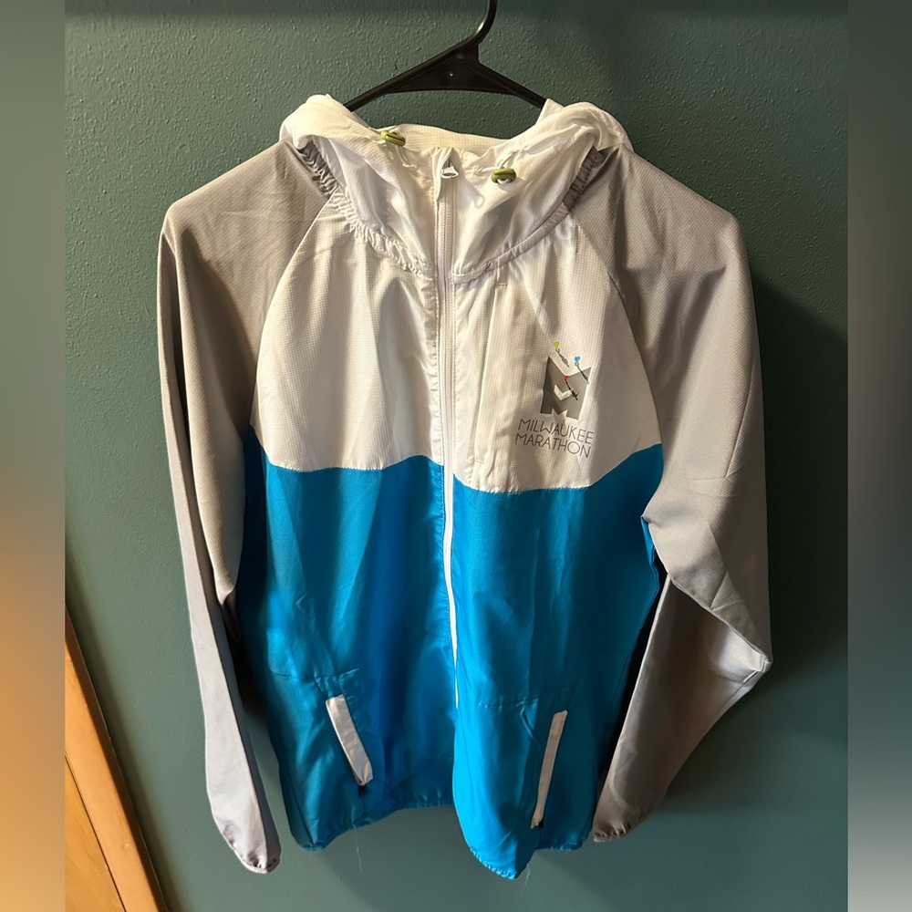 Running Jacket - image 1